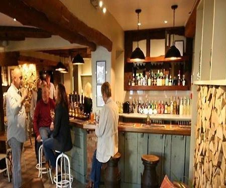 Hotel The Fox & Hounds Swindon Camera foto